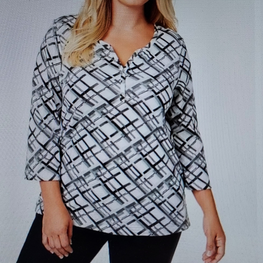 Karen Scott Gray & White Plaid Patterned 3/4 Sleeve Henley Geometric Monochrome